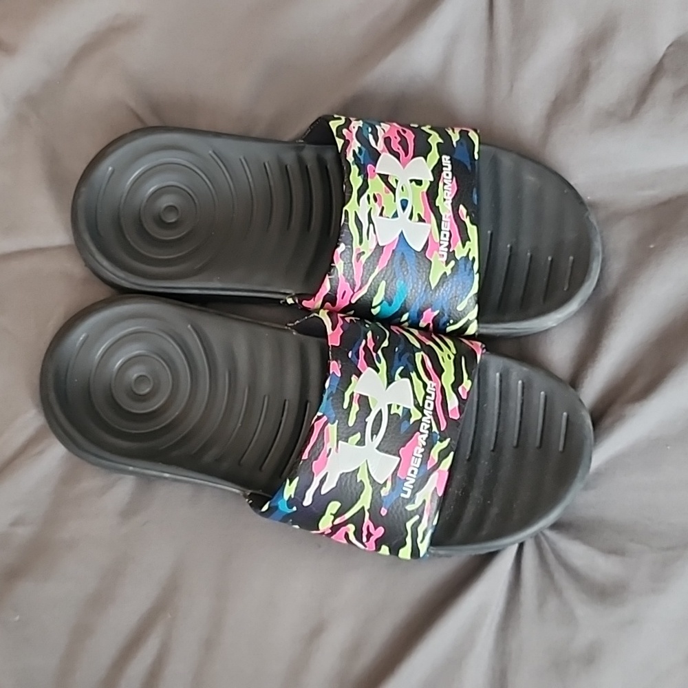 Under Armour slides